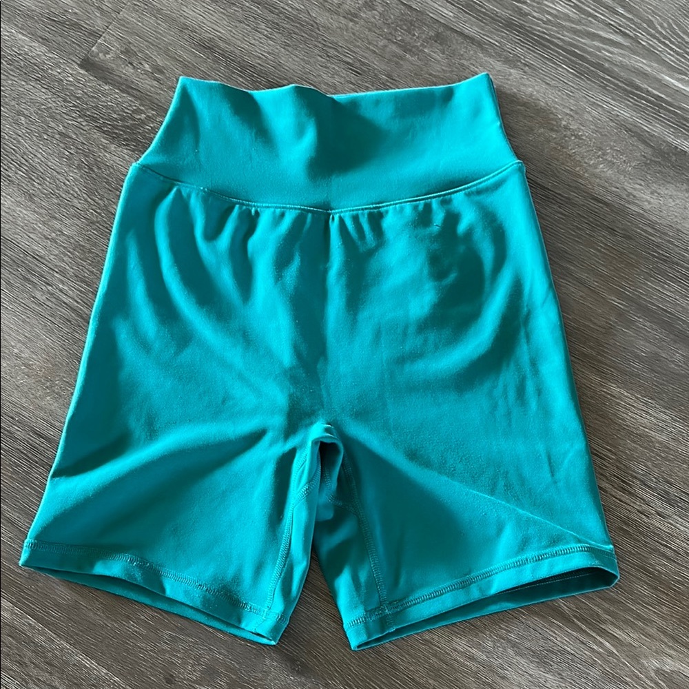 P'tula Teal Women's Shorts